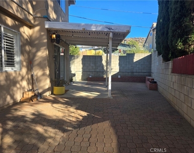 21740 Mojave - Photo Thumbnail 4