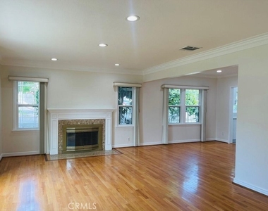 1422 Spazier Avenue - Photo Thumbnail 1