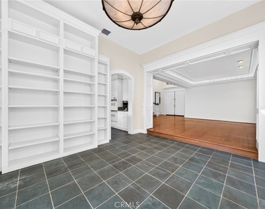 21004 Mendenhall Ct - Photo Thumbnail 14