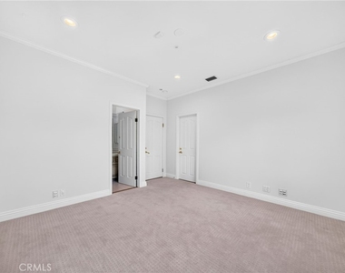 21004 Mendenhall Ct - Photo Thumbnail 48
