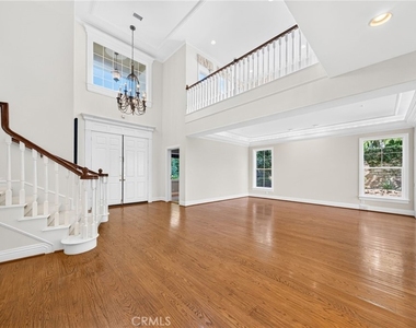 21004 Mendenhall Ct - Photo Thumbnail 11