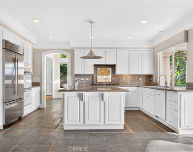 21004 Mendenhall Ct - Photo Thumbnail 17