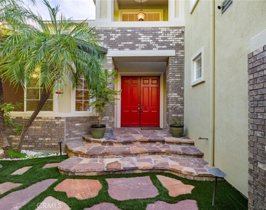 21004 Mendenhall Ct - Photo Thumbnail 9
