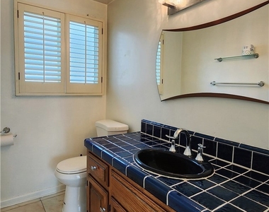 6327 Sattes Drive - Photo Thumbnail 19