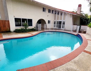 6327 Sattes Drive - Photo Thumbnail 38