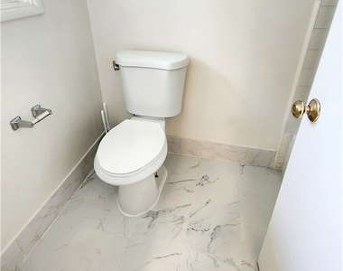6327 Sattes Drive - Photo Thumbnail 31