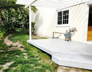 6327 Sattes Drive - Photo Thumbnail 18