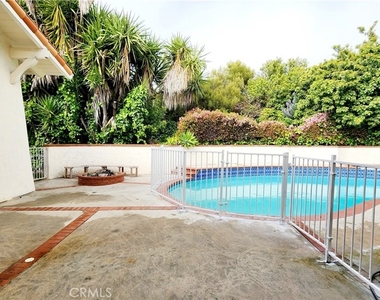 6327 Sattes Drive - Photo Thumbnail 40