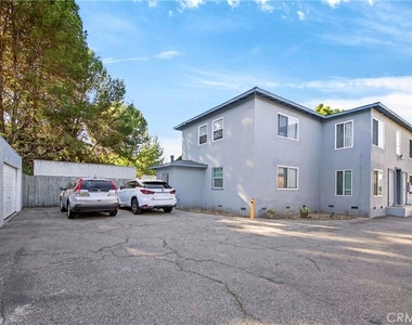 1316 1/2 Anaheim Street - Photo Thumbnail 1
