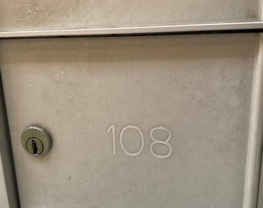 941 W Carson Street - Photo Thumbnail 15