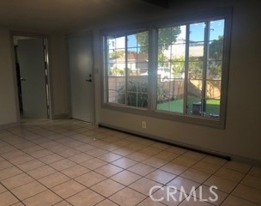 4614 W 164th - Photo Thumbnail 5