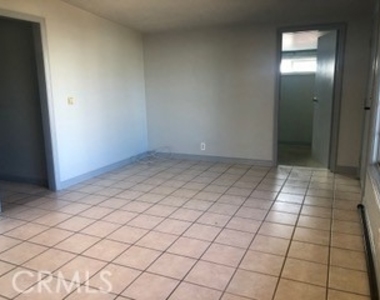 4614 W 164th - Photo Thumbnail 8