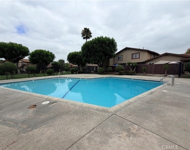 8520 Century Blvd Unit A - Photo Thumbnail 12