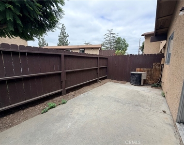 8520 Century Blvd Unit A - Photo Thumbnail 11