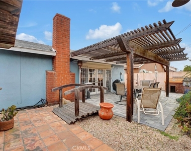 17230 Bonham Ave - Photo Thumbnail 22