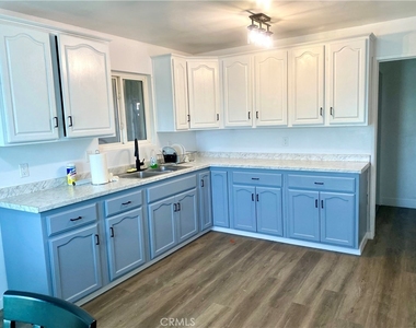4180 118th Street Unit B - Photo Thumbnail 3