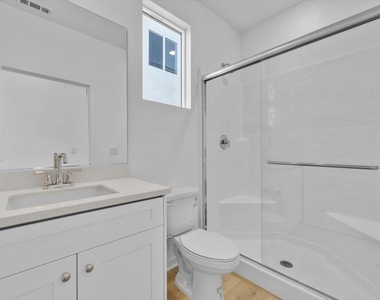 34427 Sakura Ln - Photo Thumbnail 13