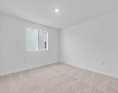 34427 Sakura Ln - Photo Thumbnail 24