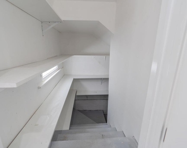 1206 Tamarind Avenue - Photo Thumbnail 38