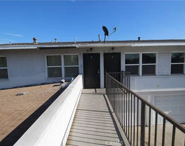 4954 Tweedy Boulevard - Photo Thumbnail 1