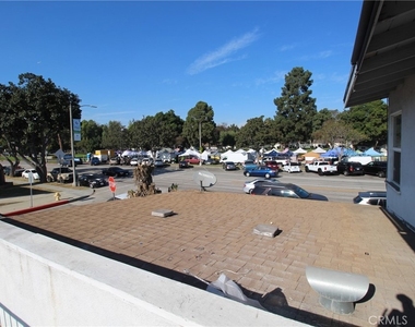 4954 Tweedy Boulevard - Photo Thumbnail 2