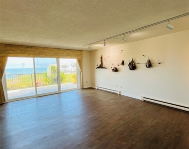 235 Avenida Lobeiro - Photo Thumbnail 7