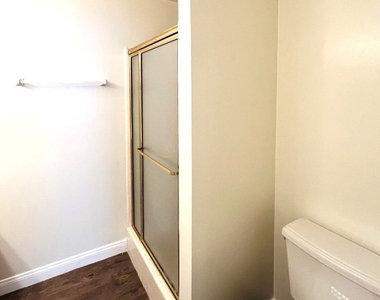 235 Avenida Lobeiro - Photo Thumbnail 16