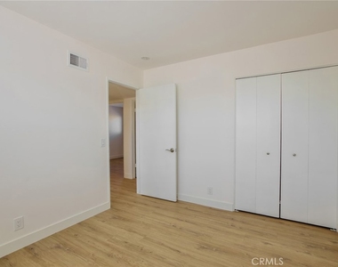 9618 Pauline Drive - Photo Thumbnail 10