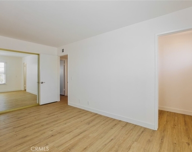 9618 Pauline Drive - Photo Thumbnail 7