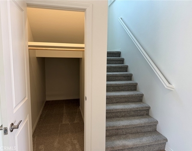 9707 Babaco Street - Photo Thumbnail 6