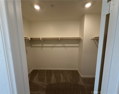 9707 Babaco Street - Photo Thumbnail 20