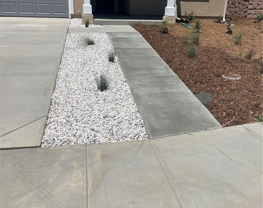 9707 Babaco Street - Photo Thumbnail 37