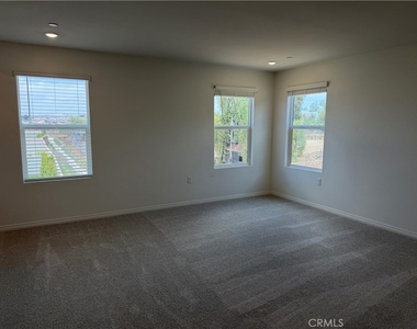 9707 Babaco Street - Photo Thumbnail 18