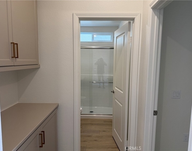 9707 Babaco Street - Photo Thumbnail 3