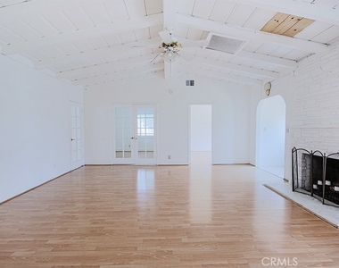 9381 Nichols Drive - Photo Thumbnail 4