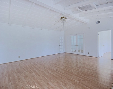 9381 Nichols Drive - Photo Thumbnail 5