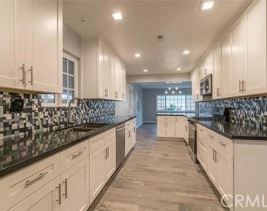 2335 E Trenton Avenue - Photo Thumbnail 2