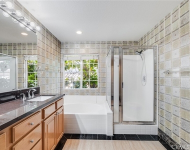 11761 Fricker Ave - Photo Thumbnail 17