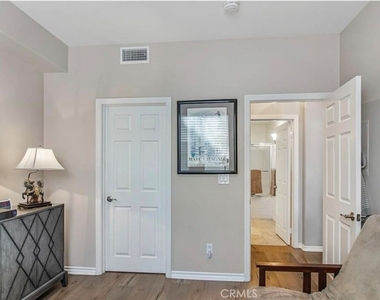 2233 Martin - Photo Thumbnail 9