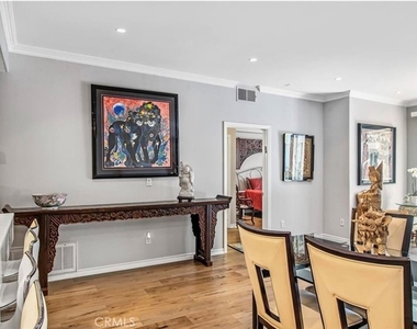 2233 Martin - Photo Thumbnail 20