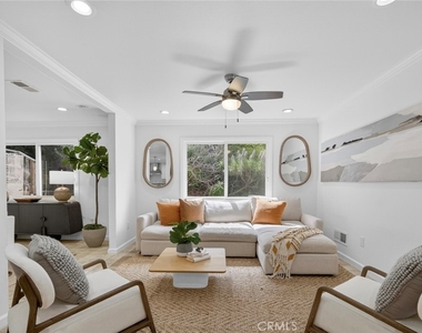 431 Nyes Place - Photo Thumbnail 6