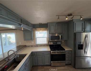 28561 Foxboro Lane - Photo Thumbnail 5