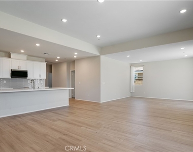 13925 Mesa View - Photo Thumbnail 8