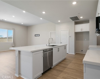 13925 Mesa View - Photo Thumbnail 14
