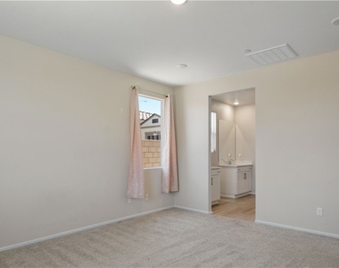 13925 Mesa View - Photo Thumbnail 40