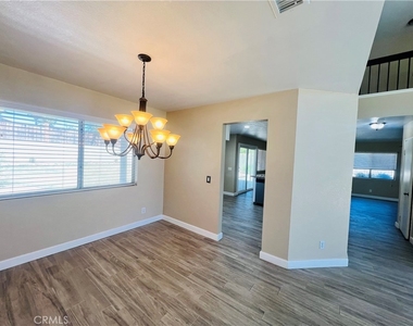 13278 Cardinal Road - Photo Thumbnail 4