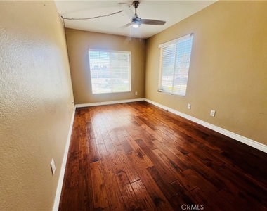 13278 Cardinal Road - Photo Thumbnail 10