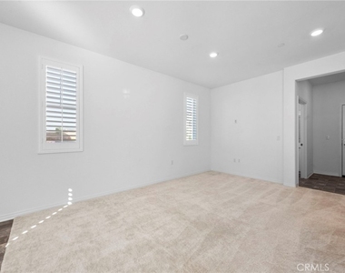34495 Agave Drive - Photo Thumbnail 2