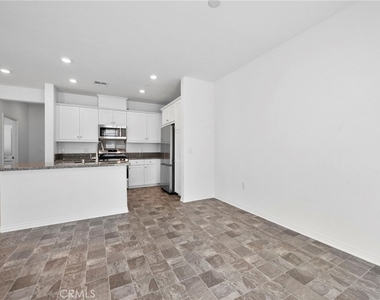 34495 Agave Drive - Photo Thumbnail 5