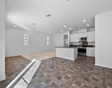 34495 Agave Drive - Photo Thumbnail 6